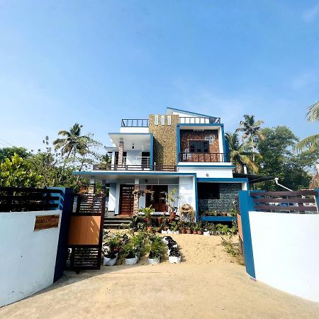 Malhar Marari Homestay Mararikulam Esterno foto