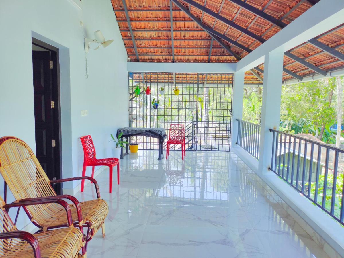 Malhar Marari Homestay Mararikulam Esterno foto